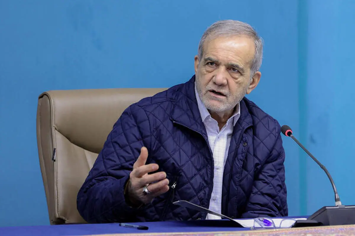 نشست مسعود پزشکیان با اهالی فرهنگ و هنر