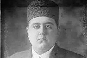 این دختر با این قیافه به خواستگاری احمدشاه جواب رد داد+ عکس