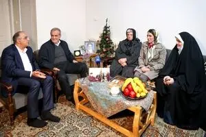 پزشکیان با خانواده شهید مسیحی دیدار کرد 