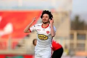 سپاهان مدافع پرسپولیس را روی هوا زد
