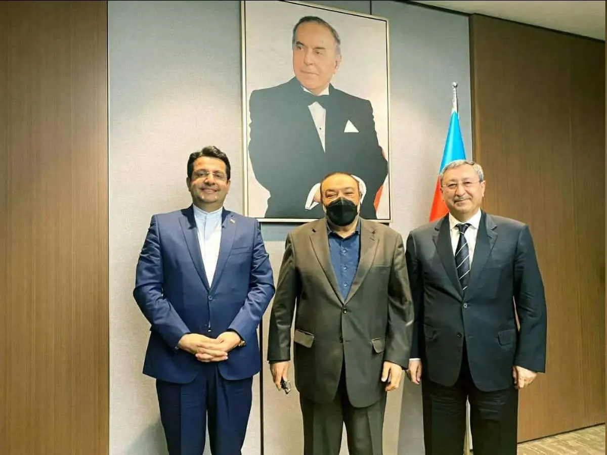 معاون وزیر خارجه با دو مقام آذربایجانی دیدار کرد