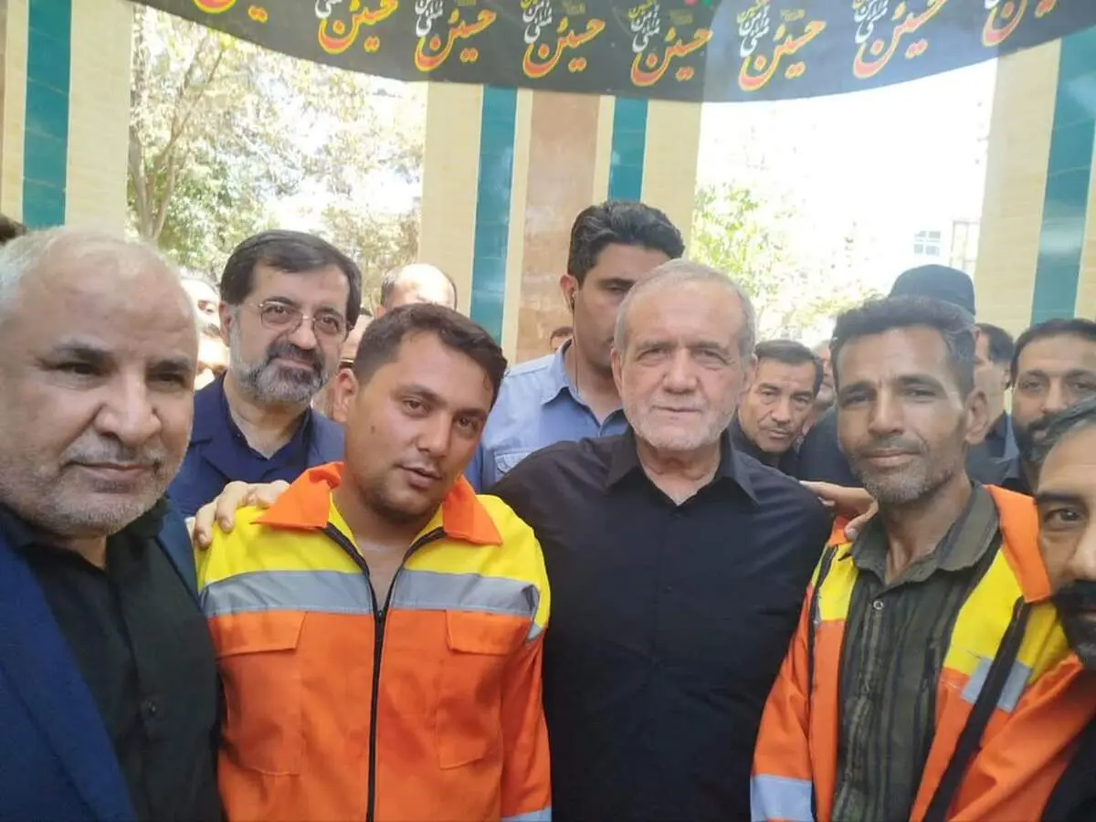 مسعود پزشکیان سرزده به قم رفت 