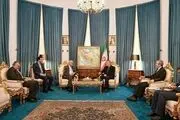 دیدار معاون سیاسی رئیس مجلس لبنان با علی لاریجانی