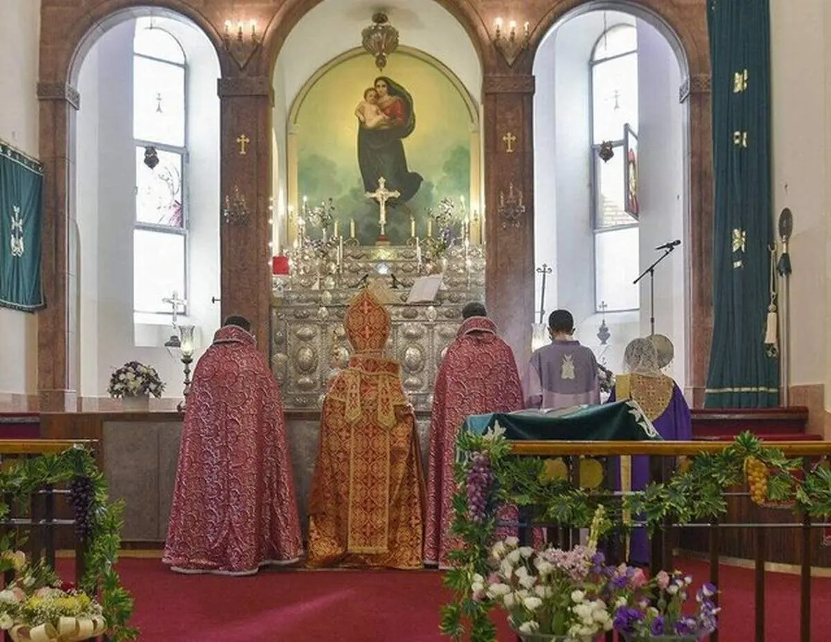 عراقچی فرا رسیدن سالروز میلاد حضرت مسیح(ع) را تبریک گفت