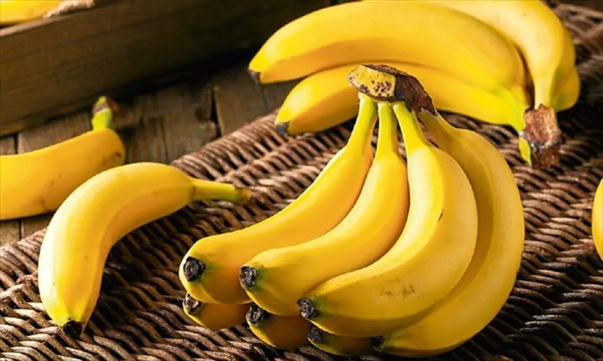 چرا باید پوست موز را هم بخوریم؟