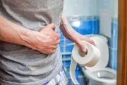 یک دستشویی عمومی شیشه ای خجالت آور در وسط خیابان/ عکس