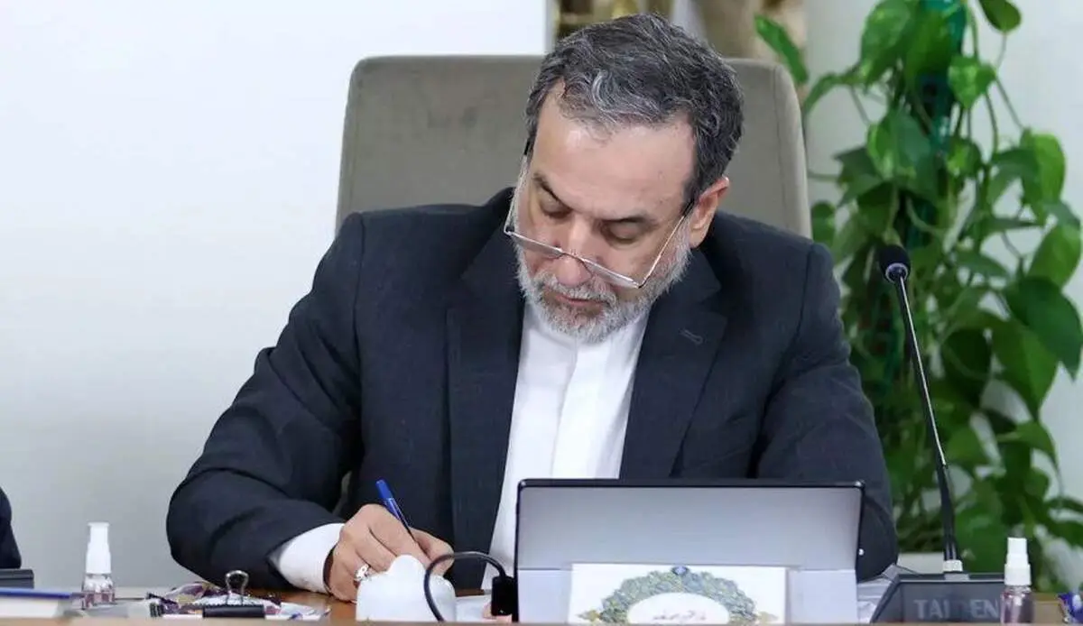 رایزنی وزیر خارجه ایتالیا با عراقچی