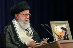 جمعی از مداحان اهل بیت (ع) با رهبری دیدار می کنند 