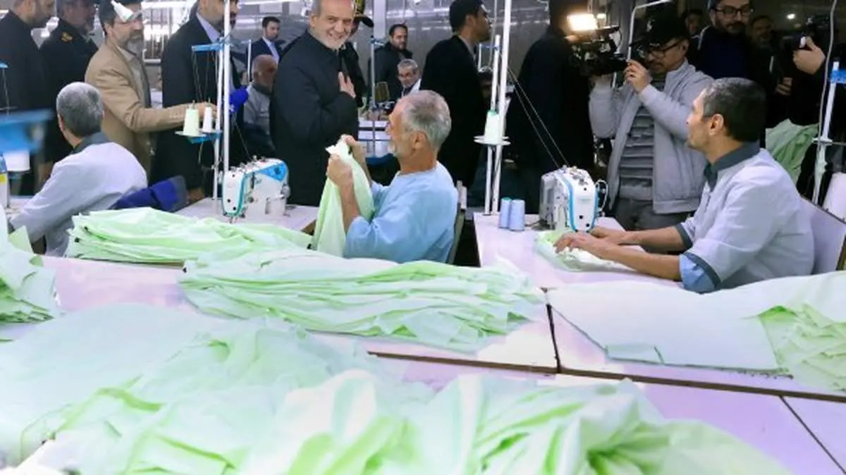 بازدید سرزده رئیسجمهور از مرکز ترک اعتیاد سروش و افطار با مددجویان کمپ