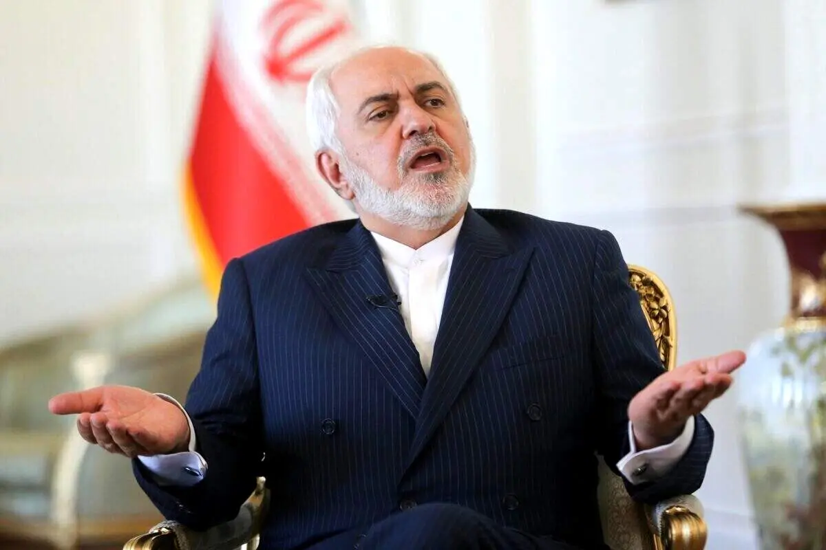 حجاب آخرین سنگر نظام اسلامی؛ ظریف: به جوانان به عنوان یک تهدید نگاه می کنیم