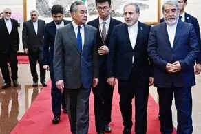 عراقچی: از راه‌حل‌های دیپلماتیک که حقوق ملت ایران را تأمین کند، استقبال می‌کنیم