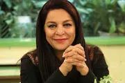 تهمینه میلانی با شوهر خوش تیپش در مراسم ختم/ عکس