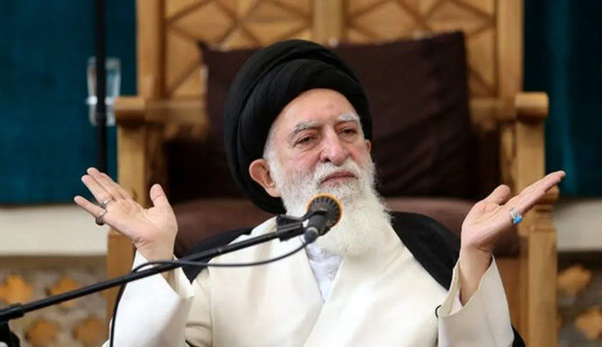 آیت الله علوی بروجردی: جوانان دنبال هرکسی میروند غیر ما!