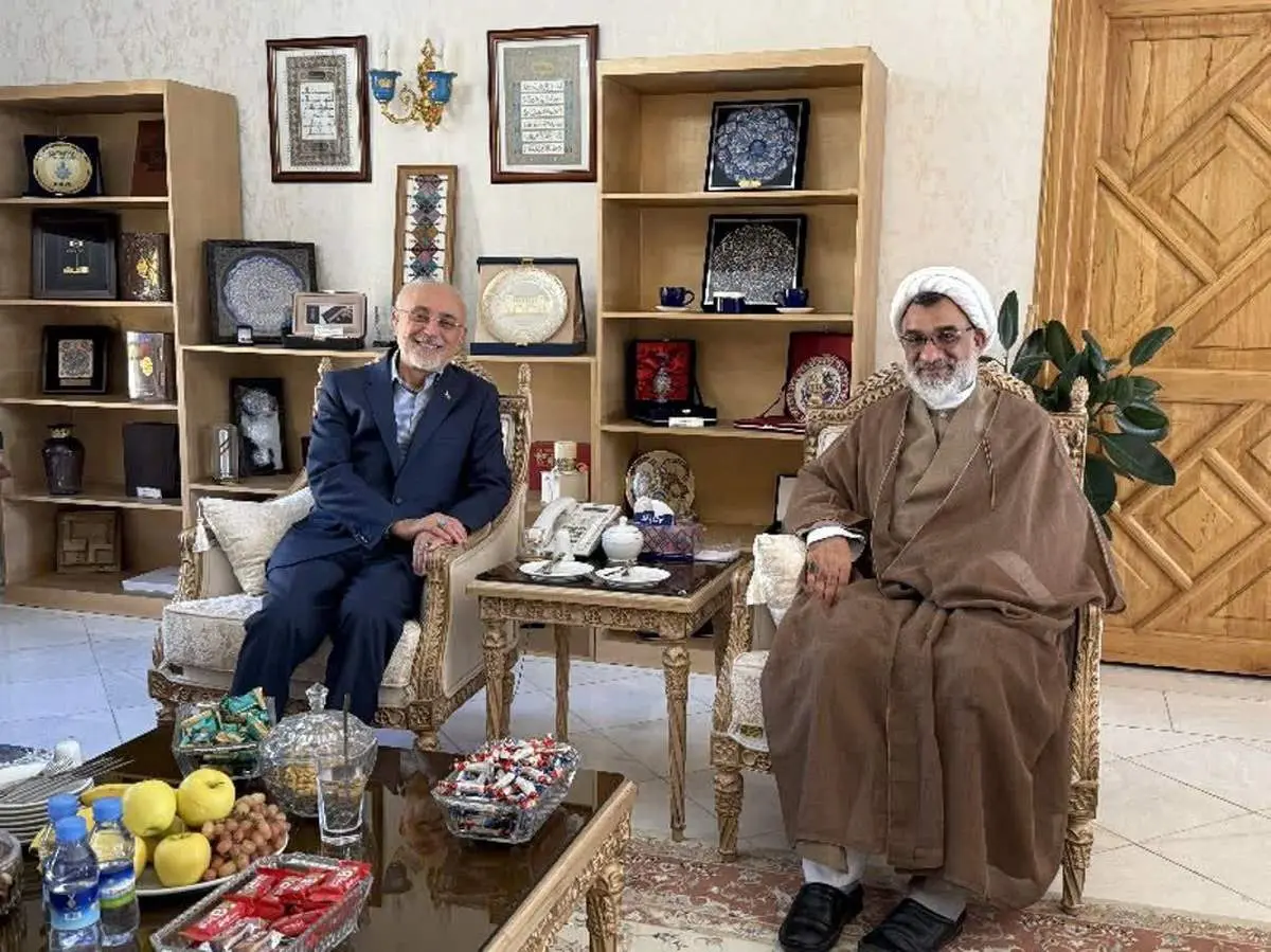 دیدار دبیر شورای عالی انقلاب فرهنگی با رئیس بنیاد ایرانشناسی