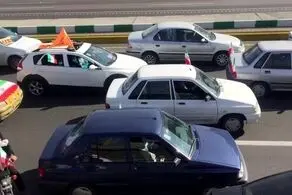 راهپیمایی ۲۲ بهمن آغاز شد