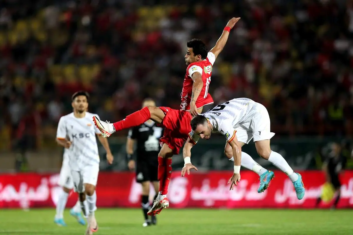 ترکیب احتمالی پرسپولیس برابر الاهلی/ اورونوف و عالیشاه در حمله