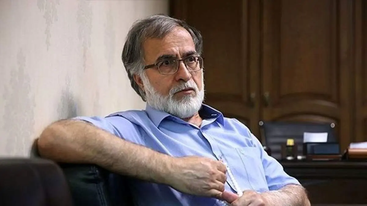 چرا احمدی نژاد از مجمع کنار گذاشته نشد؟ 