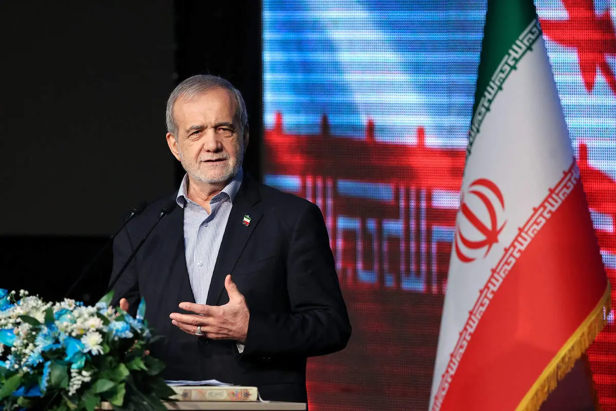 دنیا با سرعت نور حرکت می‌کند و ما باید به برنامه‌های خود سرعت ببخشیم