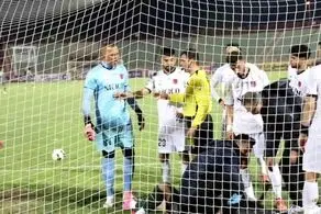 توهین عجیب گلر پرسپولیسی و احتمال محرومیت او!

