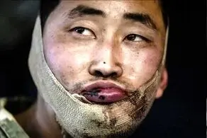 لحظه اسیر شدن دو سرباز کره شمالی توسط نیروهای اوکراینی + ببینید 