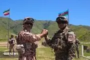 دست دادن جالب دو نظامی ارشد ایران و آذربایجان در نقطه صفر مرزی + عکس 