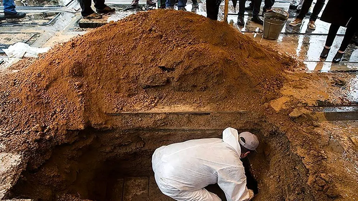 افشای راز ۲۹ زنه بودن یک مرد پس از مرگش!
