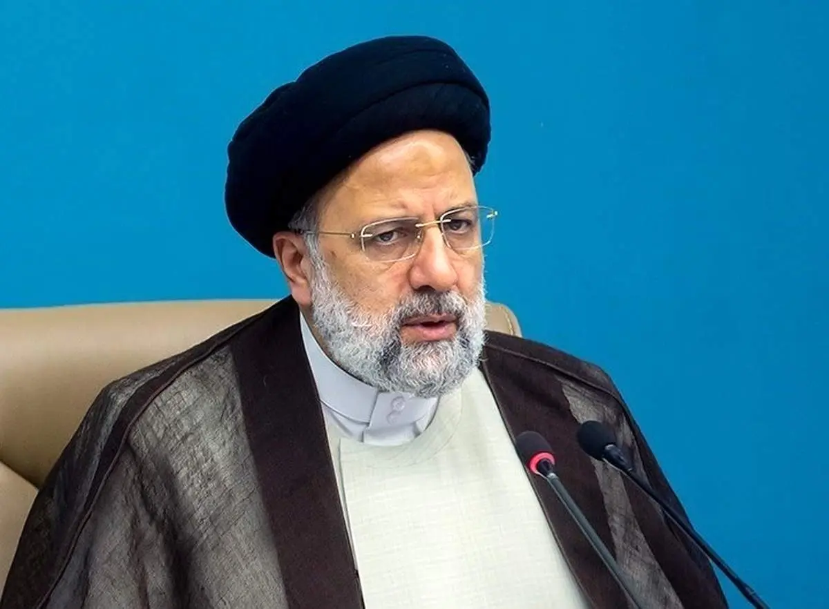 کنایه به مدیران انقلابی: این دو عکس کدام صفحه از هفت هزار صفحه برنامه اقتصادی سید محرومان است!