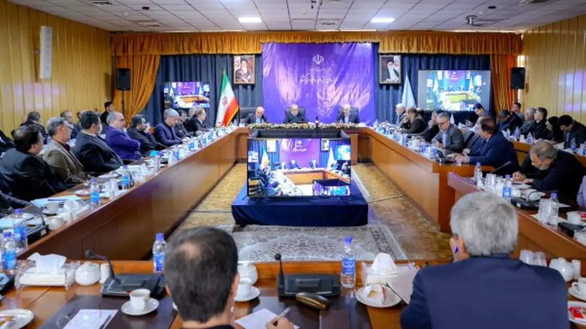 پزشکیان در سازمان برنامه و بودجه: برای سال 1405 از همین حالا کار را بر مبنای تدوین یک لایحه عملکردمحور آغاز کنید