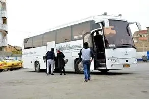 عکس شرم آور از اقدام یک آقا در قسمت زنانه اتوبوس/ عکس