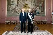 تقدیم استوارنامه سفیر کشورمان در سوئد به پادشاه این کشور