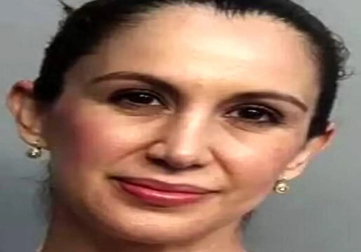 بازداشت معلم زن به دلیل رابطه نامشروع با دانشآموز پسرش!+ عکس