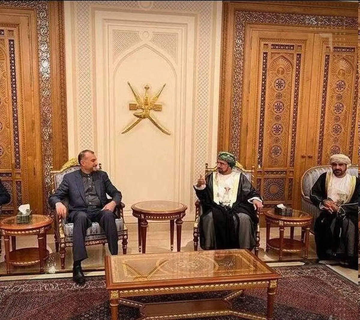امیرعبداللهیان با پادشاه عمان دیدار کرد 