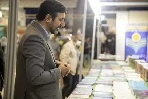 بازدید ۵ ساعته سخنگوی شورای نگهبان از نمایشگاه کتاب/ رونمایی از کتاب پدر موشکی