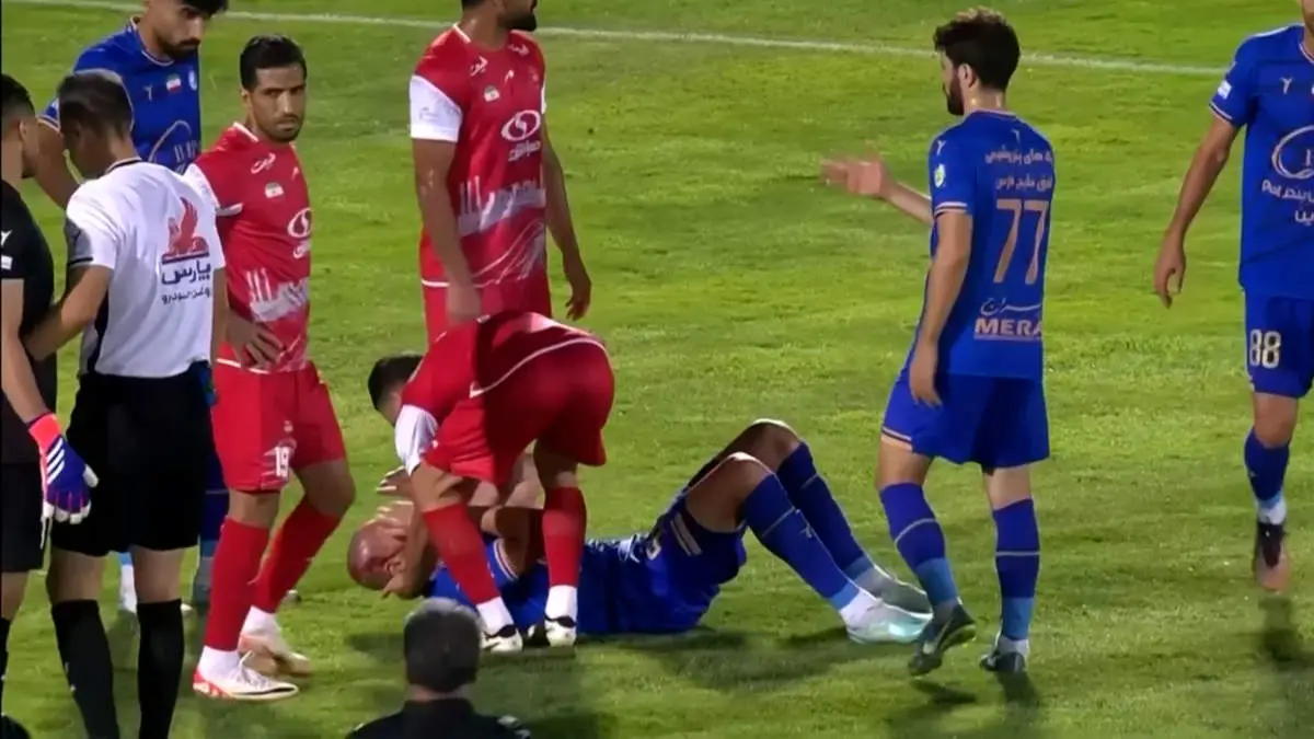 بازی انتحاری استقلال در مصاف با سرخ ها؛ جنجال بزرگ دربی با برد پرسپولیس خنثی شد