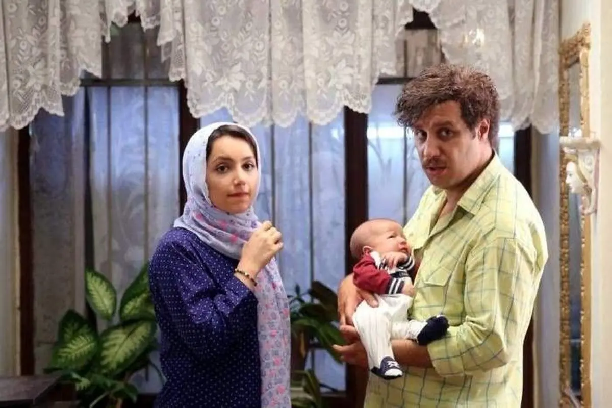 ویدیو| خواسته بی‌شرمانه آقای بازیگر از خانم بازیگر!/ «جواد عزتی» چرا این کار حرکت عجیب را انجام داد؟