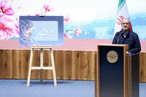 برای داشتن زندگی آسان و اثرگذار باید تشریفات و تجملات را کنار گذاشت 