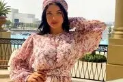 حرکات زننده همسر سپهر حیدری با آهنگ خارجی جلوی دوربین!/ فیلم