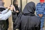 هجوم دختران به پزشکی که تا سیکل درس خوانده بود در اداره پلیس 