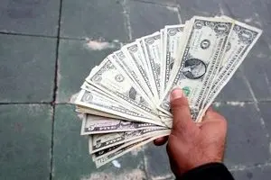 سود دلاری برای خریداران واحد‌های سرمایه‌گذاری صندوق‌های ارزی