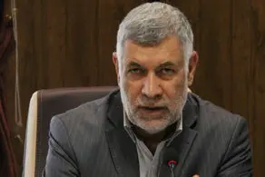 کارمند و بازنشسته ای که حقوقش در نیمه ماه تمام می‌شود چگونه عملکرد بانکی داشته باشد/ یک ریال هم برای بحث اشتغال ارائه نشده است 