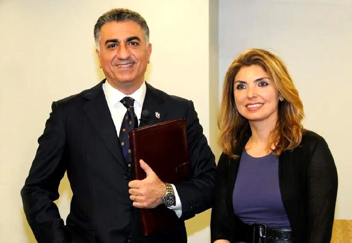 افتضاح دیگر از پهلوی؛سفر سه ماهه زن رضا پهلوی با یک پورن استار!/ فیلم و عکس