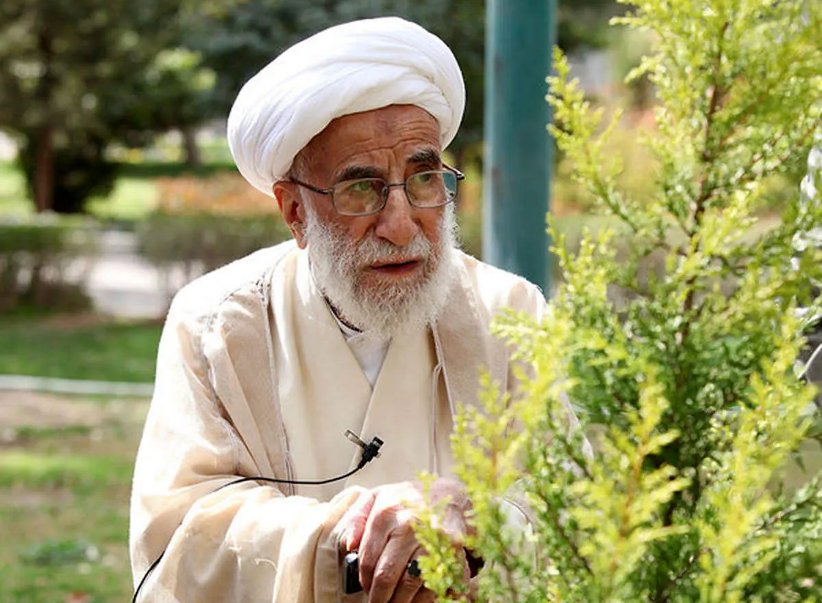 آیت الله جنتی برای مجلس خبرگان ثبت نام کرد یا خیر؟