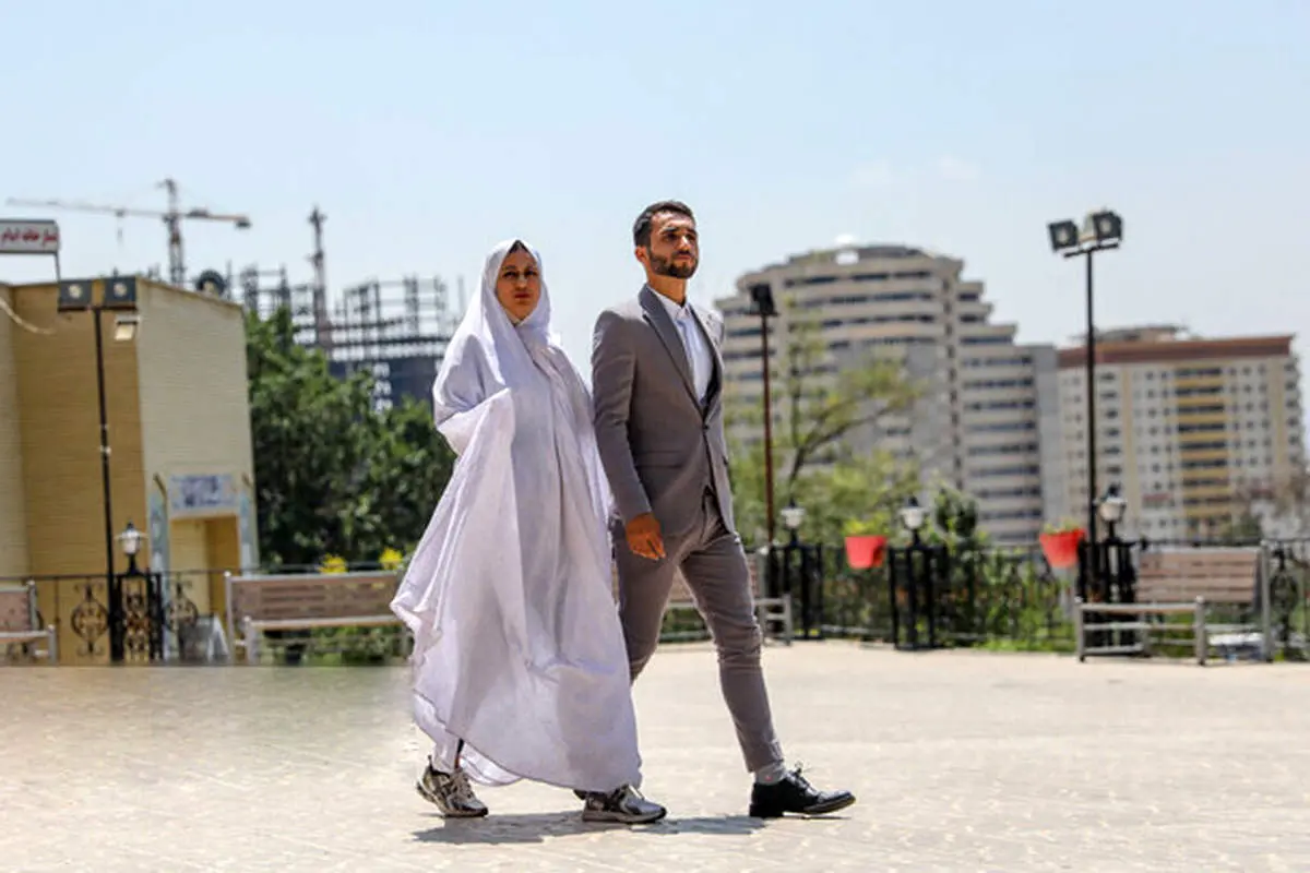 چه کسانی وام ۱۰۰ میلیون تومانی دریافت می کنند؟