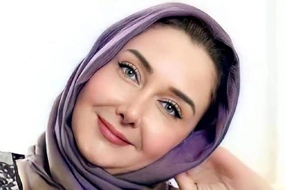 واکنش یک سایت اصولگرا به کشف حجاب کتایون ریاحی و گلاب آدینه در بهشت زهرا+عکس