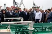 پزشکیان از شرکت صنعتی دریایی ایران (صدرا) در بوشهر بازدید کرد