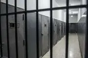 مادر متهم ۱۵ ساله‌: وکیل تسخیری امیرحسین اصلا با من حرف نمی‌زند و با تندی برخورد می‌کند