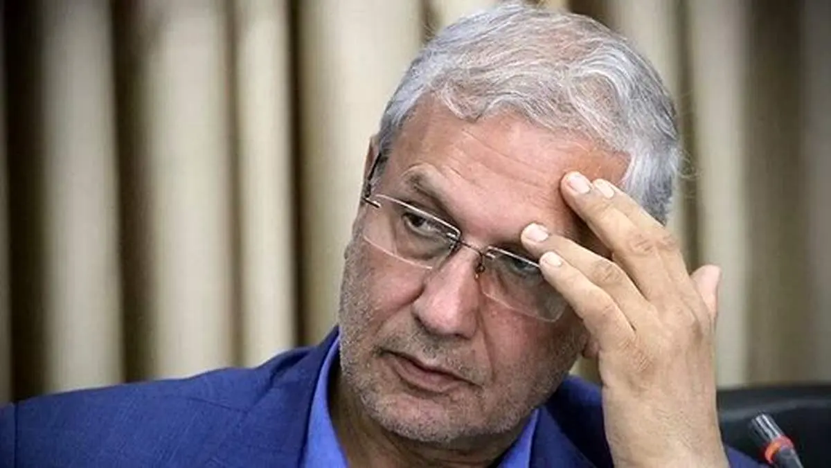 مواضع افرادی که صدای اپوزیسیون شدهاند نمک پاشیدن بر زخم مردم است
