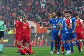 پرسپولیس کری خوانی دربی را شروع کرد