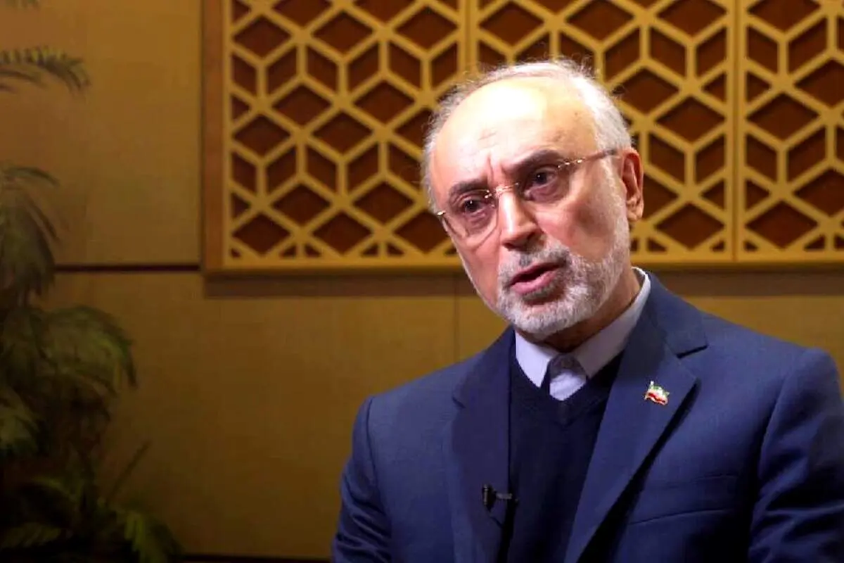 فتوای رهبر انقلاب در حرمت بمب اتم، حرف نهایی ایران است