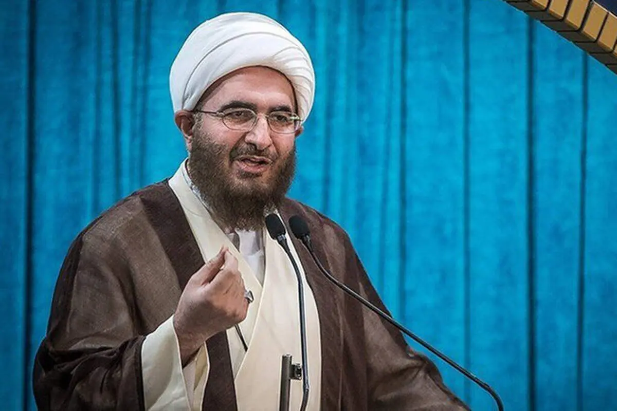 خطیب موقت نماز جمعه تهران: تا زانو زدن دشمن را نبینیم دست از سرش بر نمی داریم